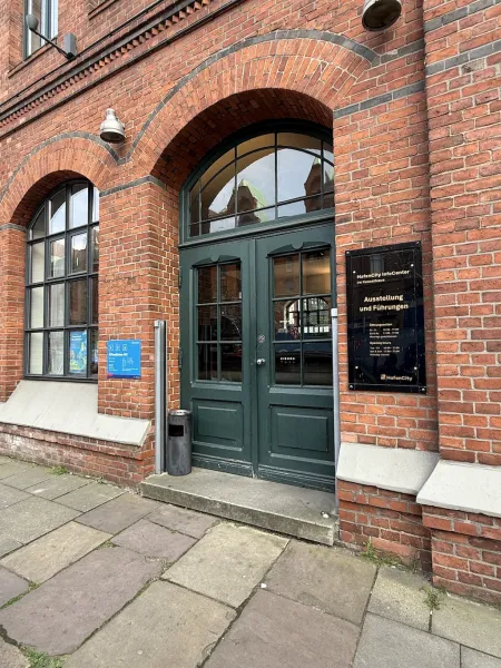 Hafencity Info Center im Kesselhaus